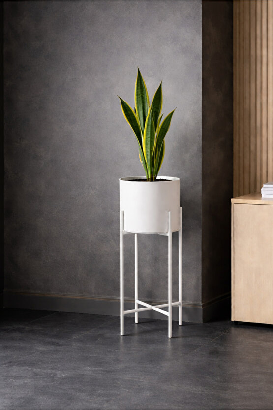 Beyaz Dekoratif Ayaklı Metal Çiçeklik | 72cm Saksılık