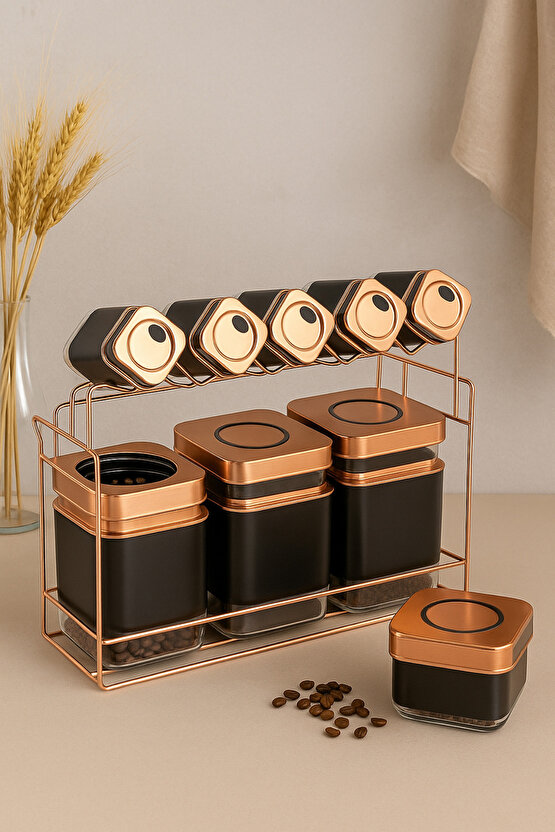 9’lu Bakır Kapaklı Siyah Saklama Kabı ve Baharatlık Seti – Metal Standlı Mutfak Düzenleyici