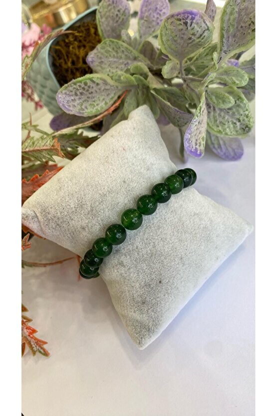 Doğal Yeşim Taşı Bileklik 8mm – Sakinlik ve Şıklığın Doğal Hali