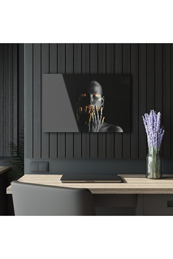 Kadın Model Cam Tablo Duvar Dekoru 5