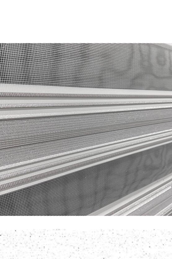 Zebra Stor Perde Ekru Gri Lüx Etek Dilimli