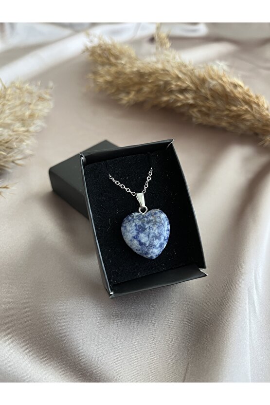 Kalp Kesim Sodalit Doğal Taş Kolye