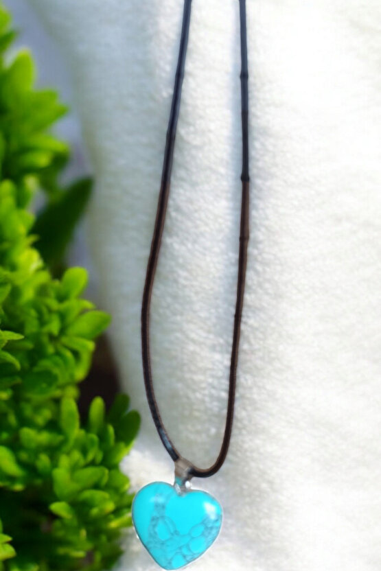 Turkuaz Varasit Kalpli Kolye Doğal Taş Kolye Hediyelik Eşya Sevgili Kolye Sevgiliye Özel Hediye