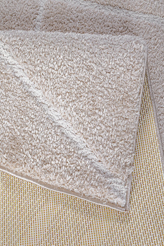 B094 Bej Kolay Kullanım Hav Toz Vermez Yumuşak Dokulu Uzun Tüylü Modern Shaggy Halı