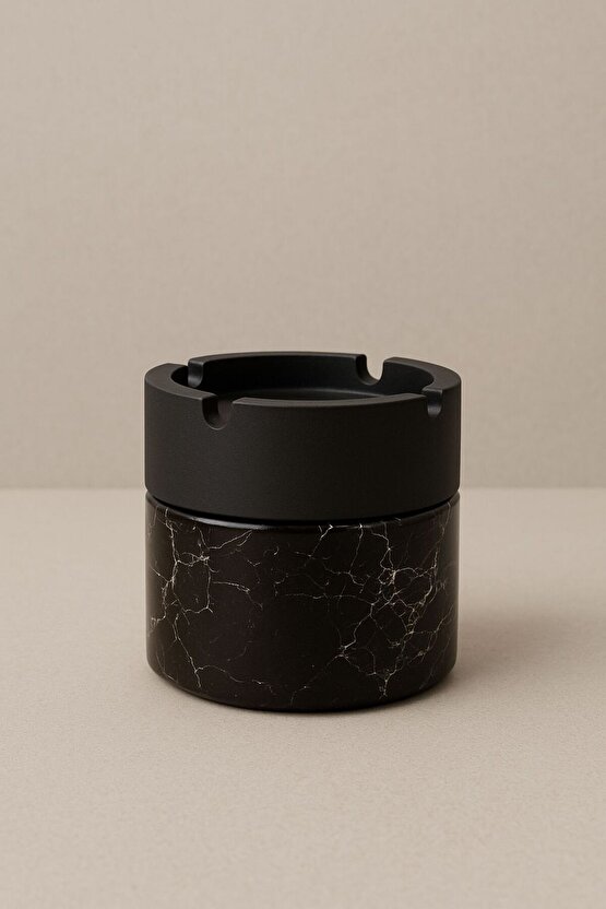 Altı Cam Hazneli Siyah Kapaklı Küllük – Kaydırmaz Tabanlı Şık Tasarım