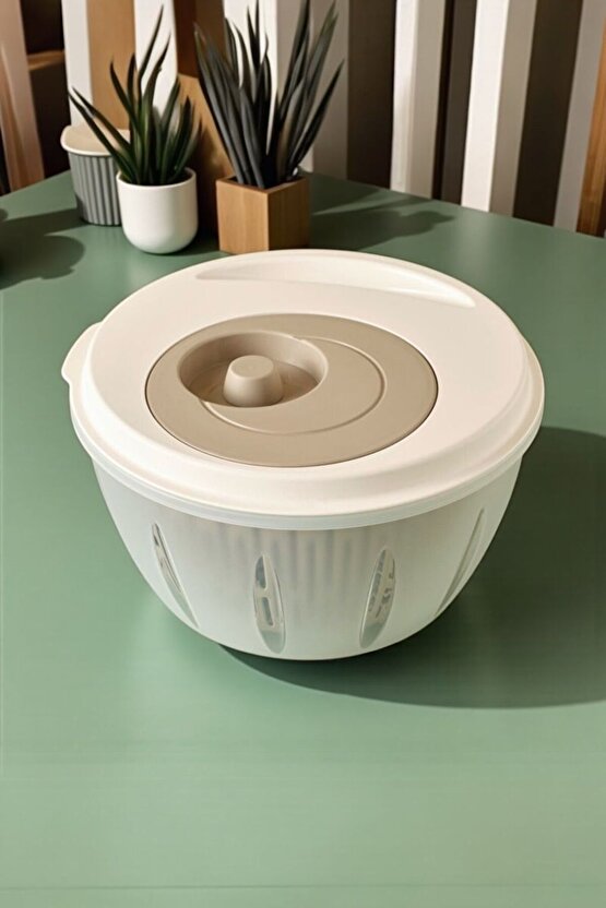 Focus 4,5 LT Hızlı Salata Kurutucu – Geniş Hazne, Ergonomik Tasarım, Süzgeçli