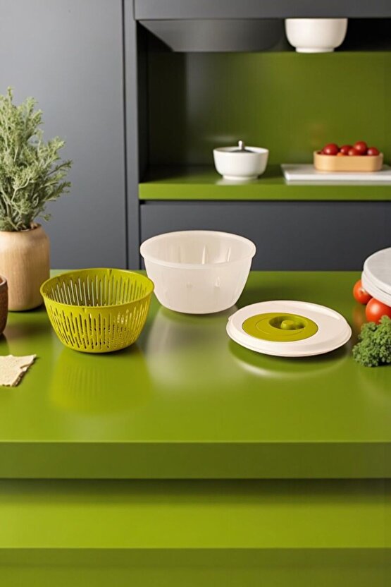 Focus 4,5 LT Hızlı Salata Kurutucu – Geniş Hazne, Ergonomik Tasarım, Süzgeçli