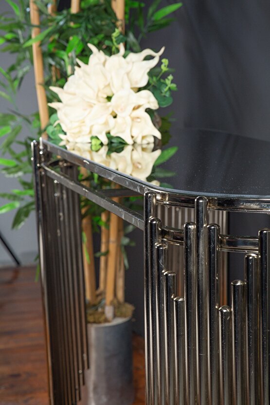 Gümüş Dresuar Puflu Ultr Lak Kaplama Dresuar Puflu