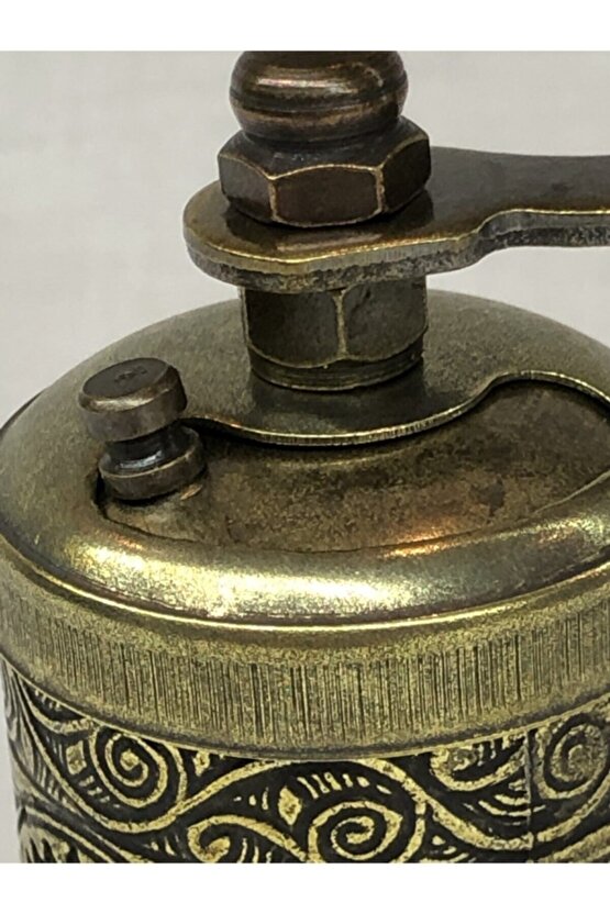 Eskitme Antik Pirinç Renkli Osmanlı Motifli Otantik  El Yapımı Pirinç Karabiber Öğütücü