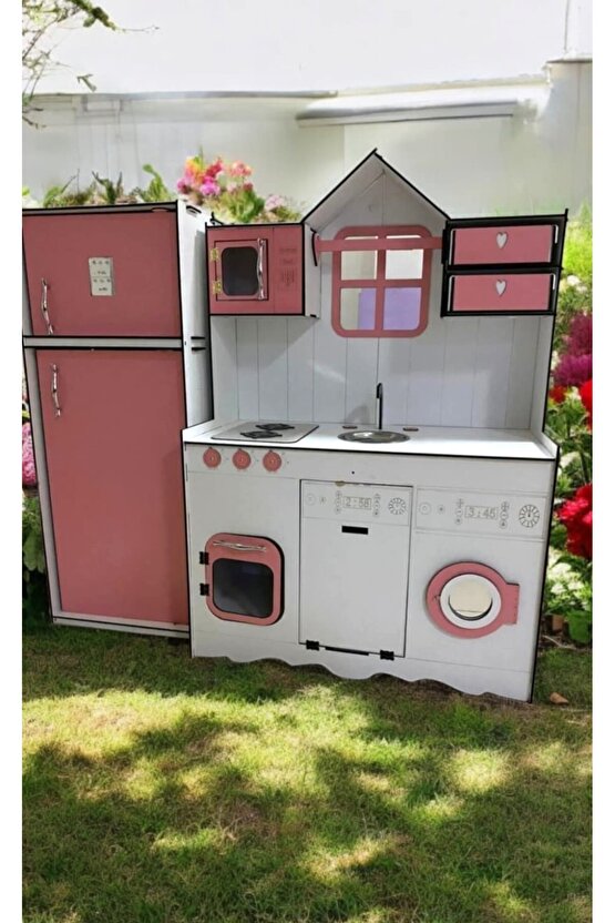 6mm Buzdolaplı Ahşap Oyuncak Mutfak