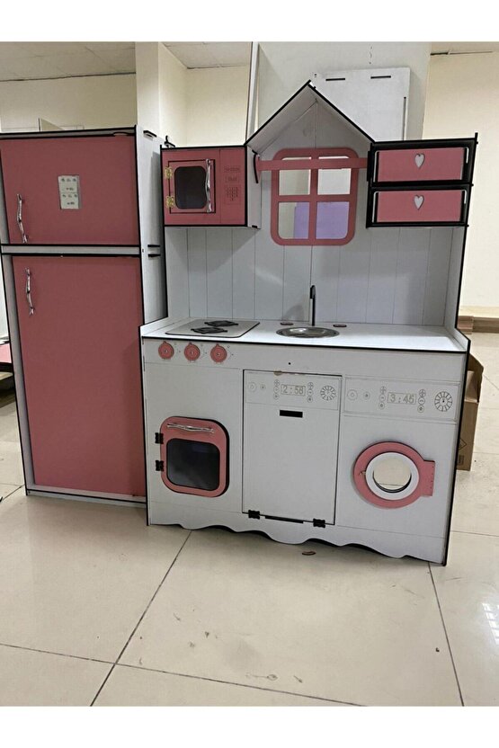 6mm Buzdolaplı Ahşap Oyuncak Mutfak