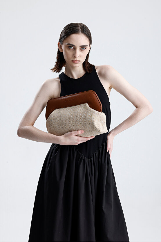 Heybes Kadın Kahverengi Çerçeveli Kendinden Desenli Jüt Clutch El Çantası