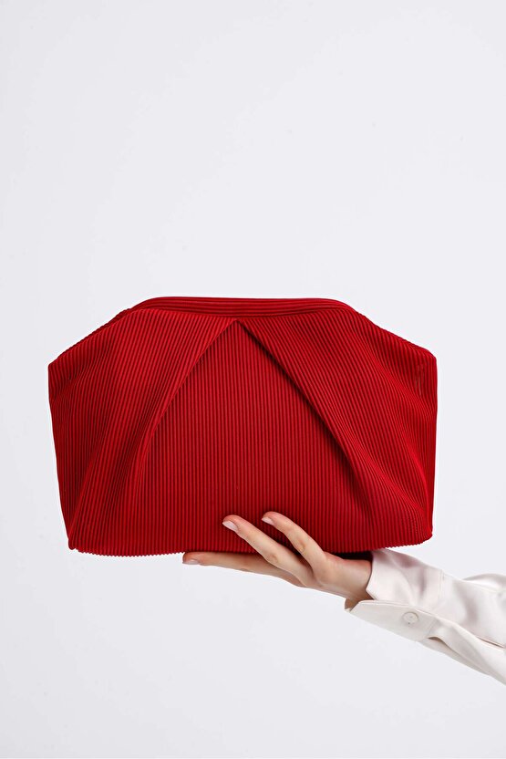 Heybes Kadın Kırmızı Piliseli Clutch El Çantası