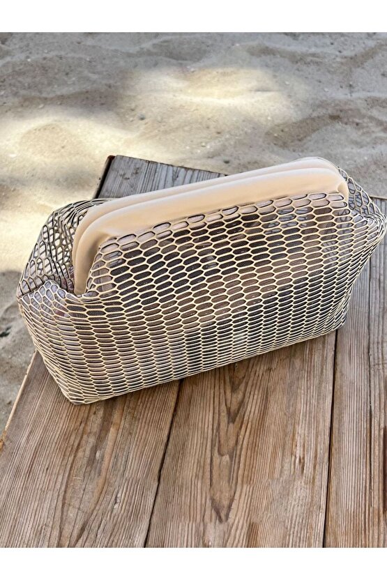 Heybes Kadın Bej Petek Desenli Şeffaf Clutch El Çantası