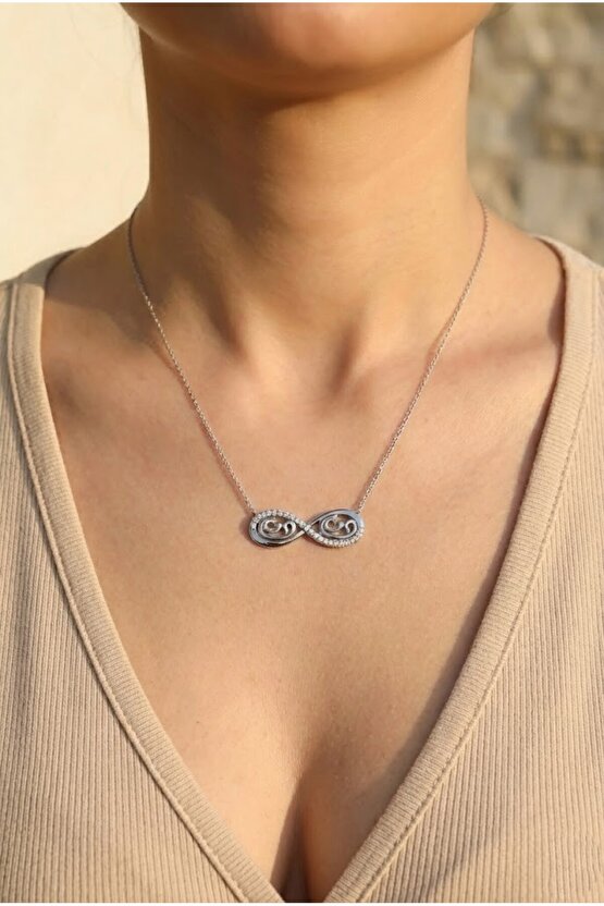 Vav Detaylı Sonsuzluk Kolye