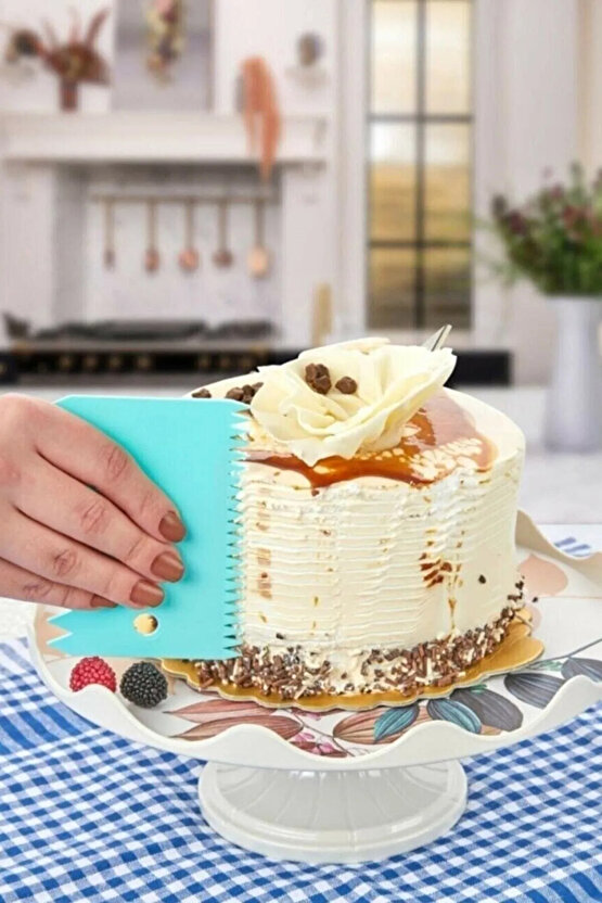 3lü Set Hamur Doğrayıcı ve Pasta Şekillendirici Kazıyıcı Set