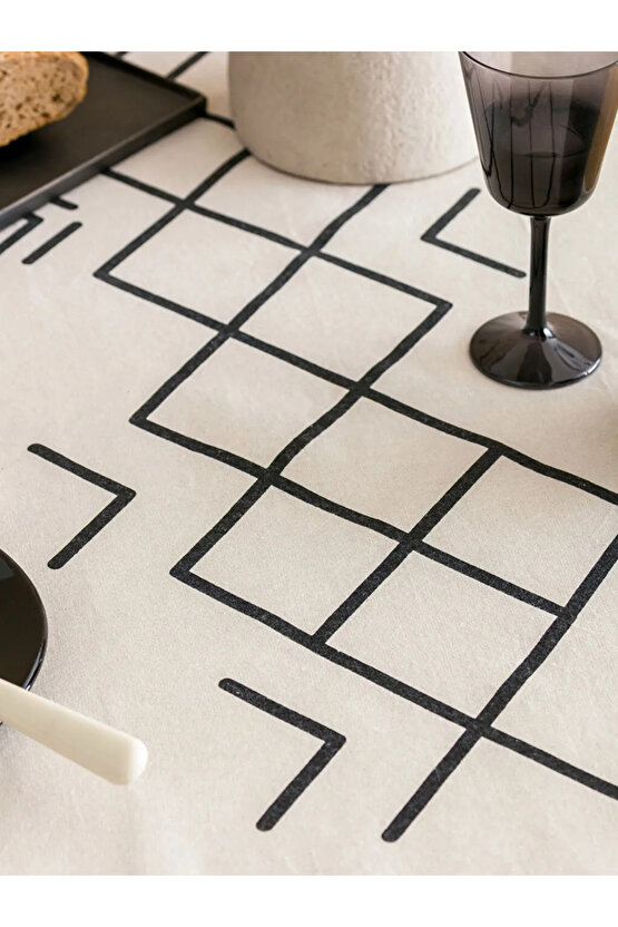 LCW HOME Siyah Çizgi Desenli Runner 45x150 Cm