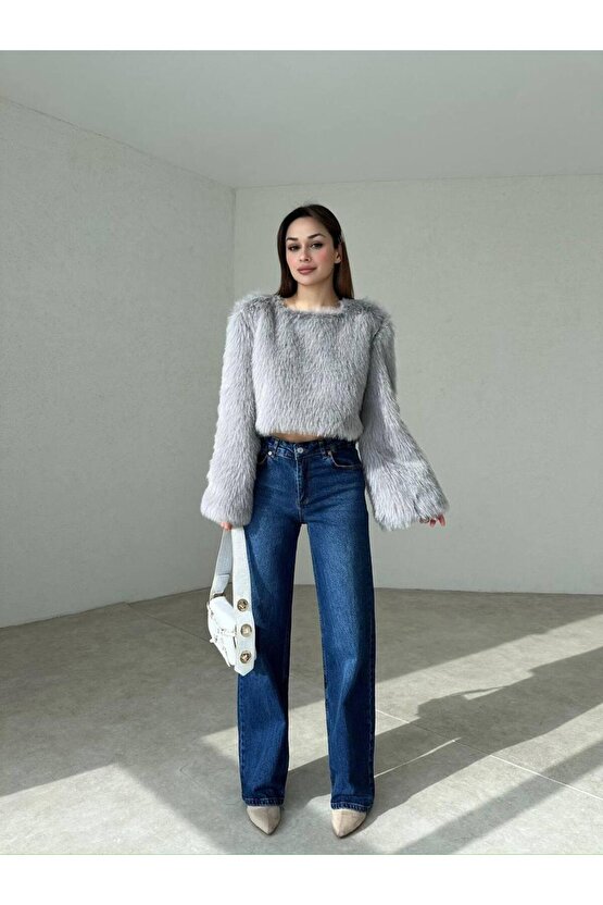 Kadın Kısa Beyaz Yumos Kürk Kazak