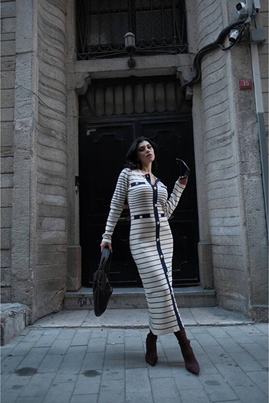 Kadın Çizgi Desen Maxi Triko Elbise