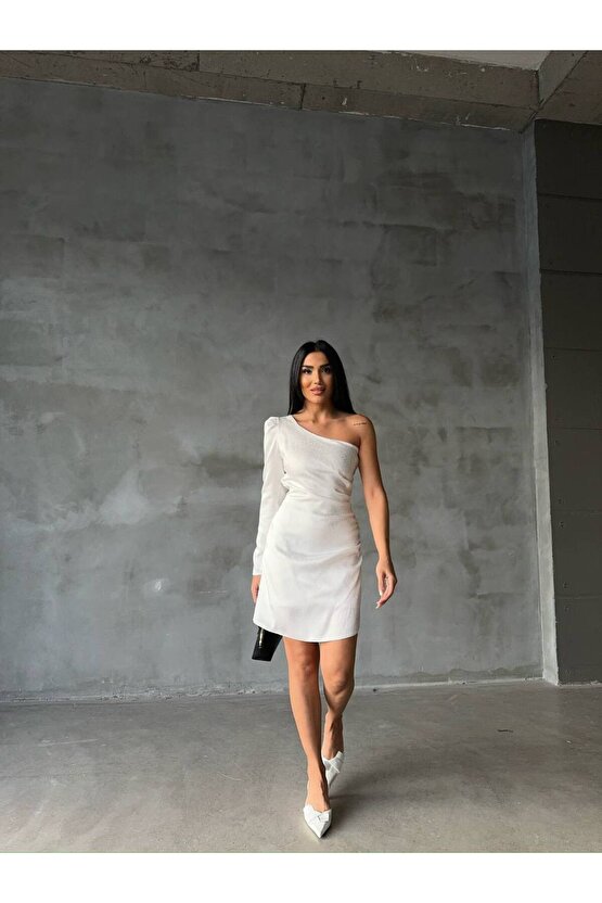 Tek Omuz Desenli Dantel Beyaz Elbise