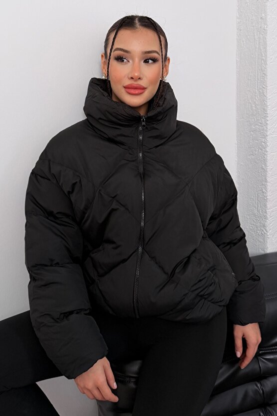 Kadın Siyah Oversize Şişme Mont - Yüksek Yaka, Baklava Desenli