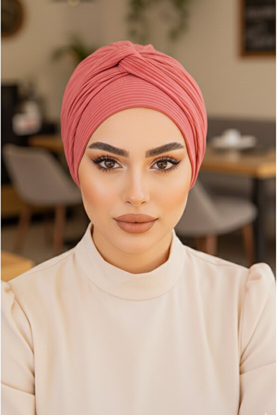 Gülpembe Burgu Detaylı Bone