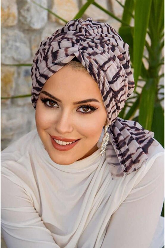 Zebra Desen Tül Tokalı Bone