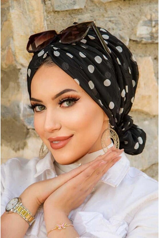 Siyah Beyaz Puan Desen Tokalı Bone