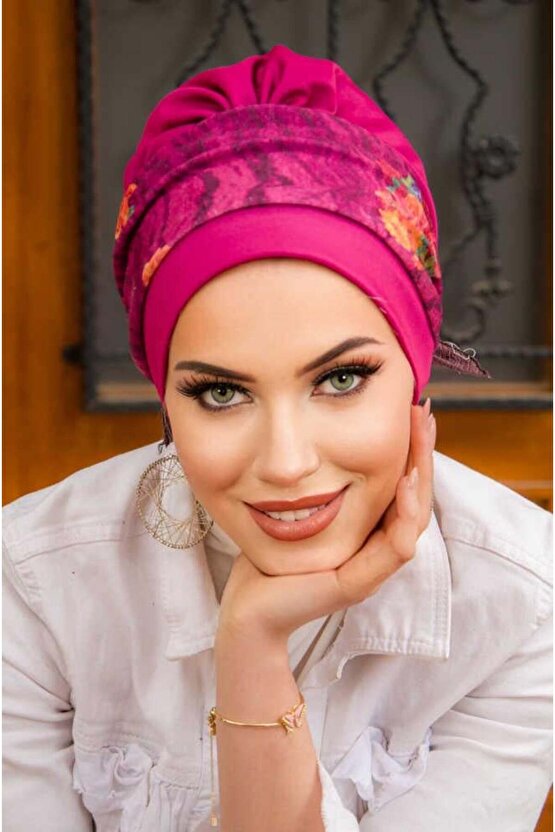 Fuşya Çiçek Desen Bantlı Bone