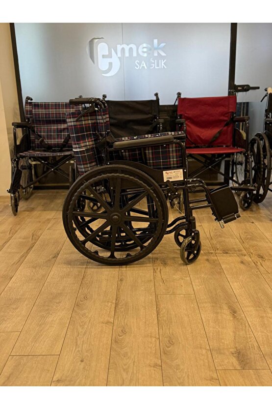 Wipperman marka Manuel Tekerlekli Sandalye Standart