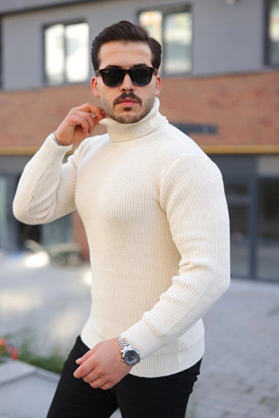 Erkek Boğazlı Örme Kazak