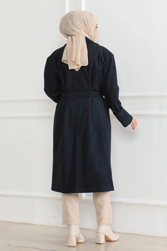 Dua Giyim Kaşe Kaban – Uzun Boy Kruvaze Yaka Kuşaklı Tesettür Kaşe Kaban, Astarlı Yünlü D