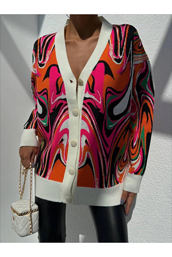 V Yaka Düğmeli Oversize Ebruli Desen Hırka