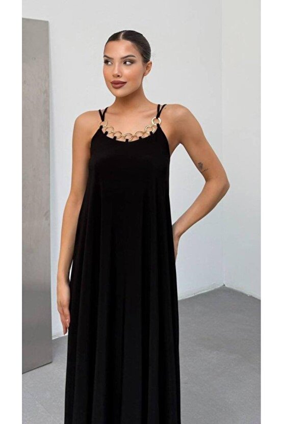 Kadın Omuz Askılı Kuş Gözü Zincir Detay Sandy Kumaş Maxi Boy Elbise