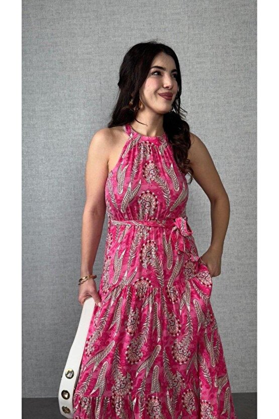 Kadın Omuzlardan Açık Boyundan Geçmeli Desenli Süprem Bluz