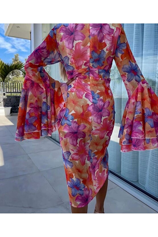 Kadın Göğüs Dekolteli Kolları Volan Detay Astarlı Tül Elbise