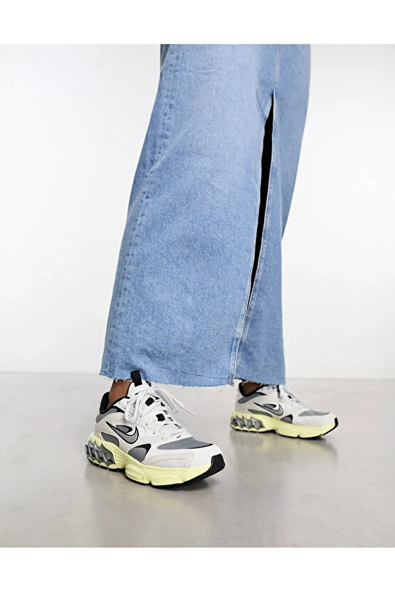 W Zoom Air Fire - DV1129-003 (Dar Kalıp 1 Beden Büyük Almanızı Öneriyoruz)