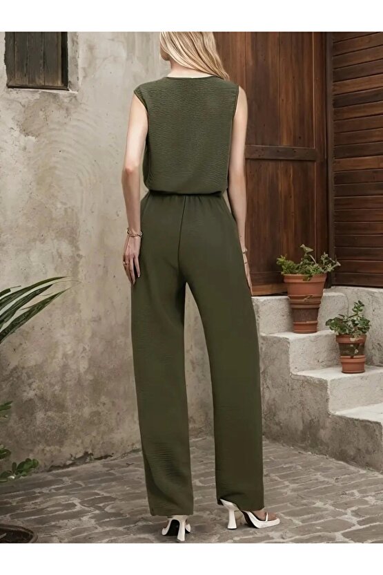 Kadın Kolsuz V Yakalı Aerobin Bluz Ve Belden Kuşaklı Pantolon Ikili Takım