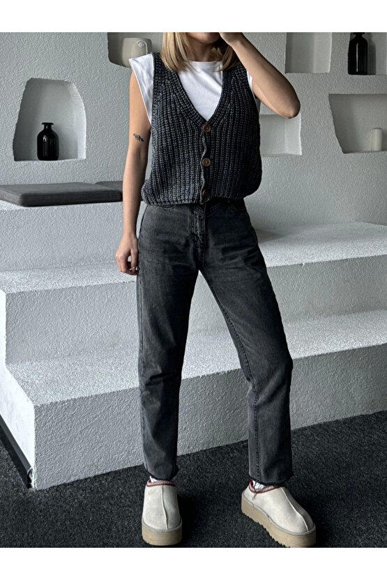 Triko Kolsuz Düğmeli Yelek - Siyah