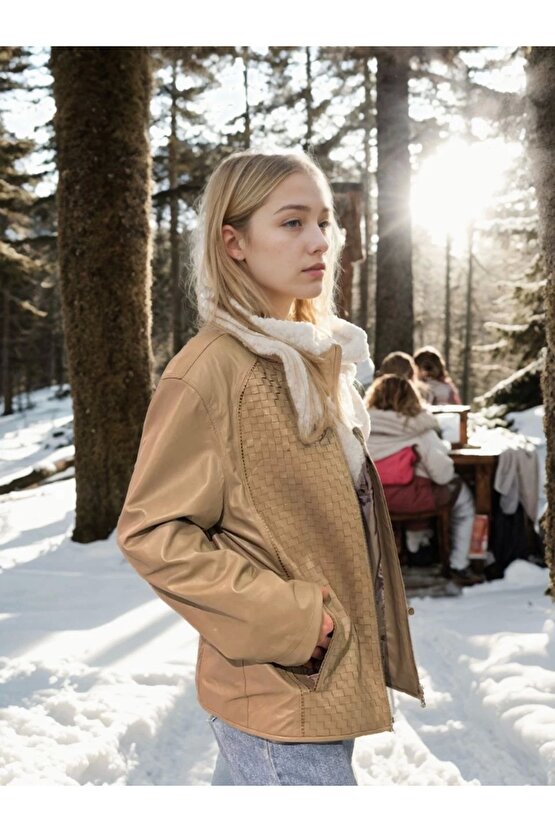 Kadın Fileli Deri Ceket - Krem