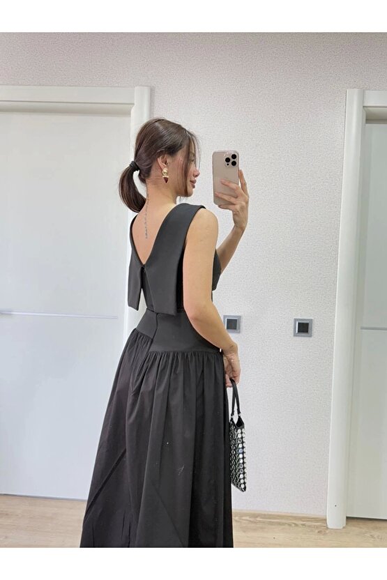Velmora Premium Krep Arkası Kanat Arka Ön Pens Detaylı Uzun Kadın Elbise - Siyah -VLMR