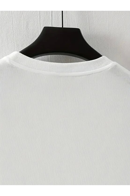 Ben Şişman Değilim Tanrı Bana Hava Yastığı Verdi Çünkü Ben Değerliyim Tişörtü - Beyaz