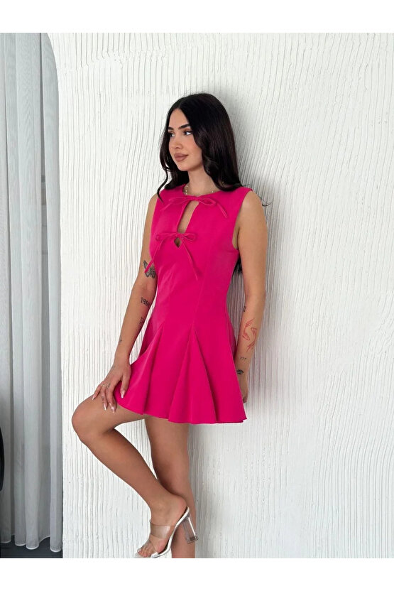 Göğüs Bağlamalı Kolsuz Mini Boy Elbise - Pembe