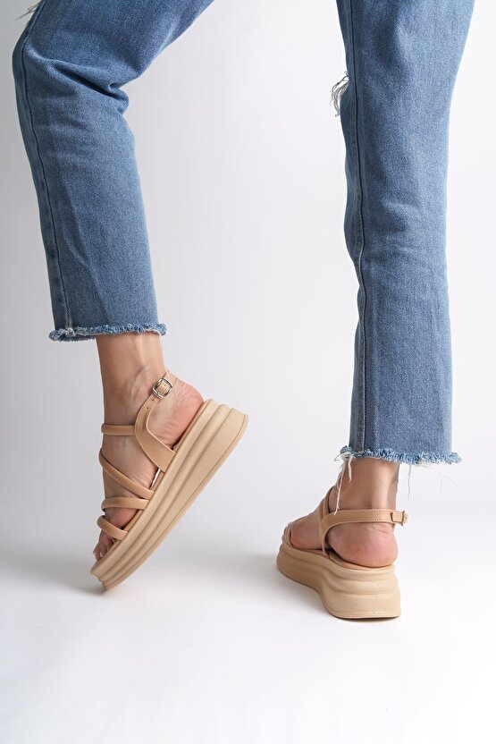 NATALIE İnce Tokalı Şerit Detaylı Ortopedik Taban Kadın Sandalet CTT - Ten