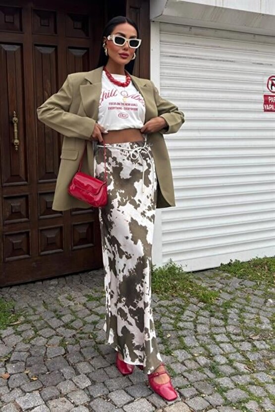 İnce Deri Kemerli Chanel Saten Etek 4050