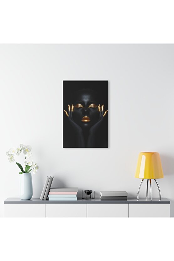 Kadın Model Cam Tablo Duvar Dekoru 15