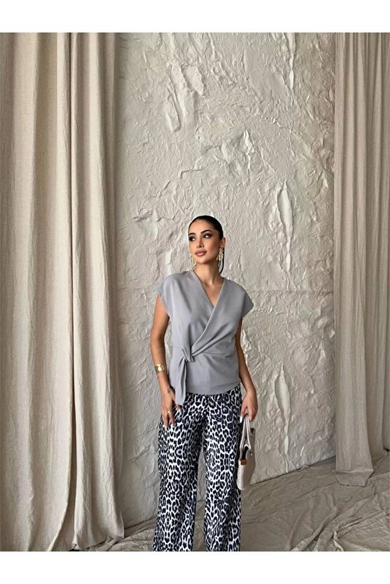 YANDAN BAĞAA DETAYI KOUZ BUZ Gri