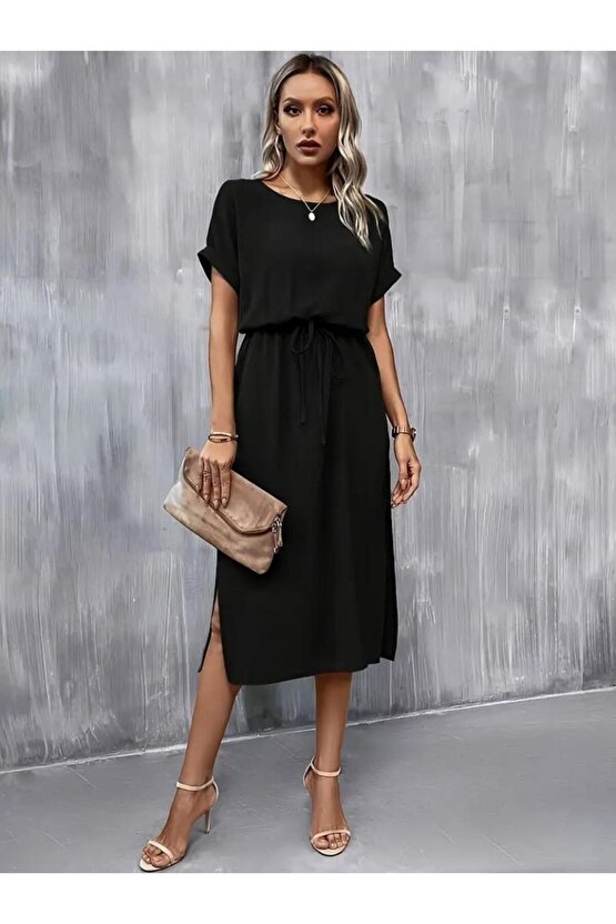 Kadın Kısa Kollu Yakası Açık Belden Bağlamalı Yırtmaçlı Viskon Elbise