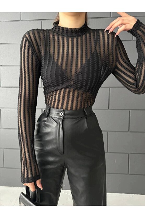 Siyah Tül Detay Transparan Bluz