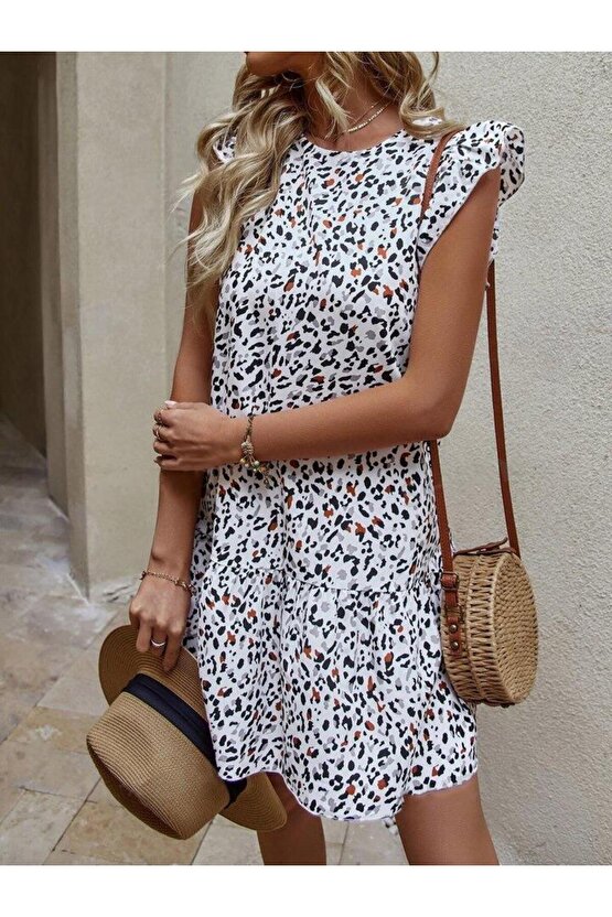 Kadın Kısa Kollu Bisiklet Yaka Etek Ucu Volanlı Kısa Dokuma Elbise